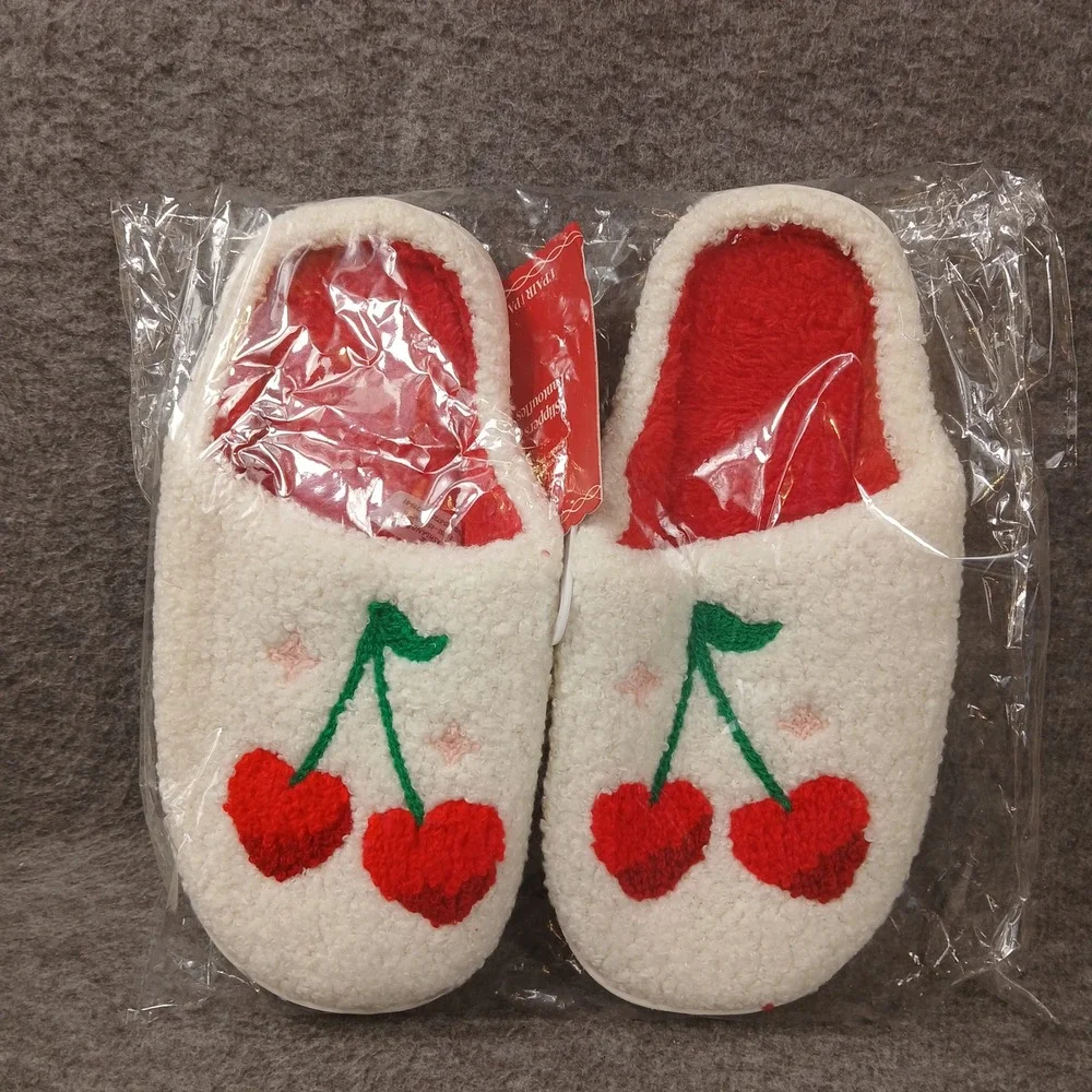 Ashland Slippers Kids Size 3 White Red Cherry Valentine's Day Sherpa House Shoes